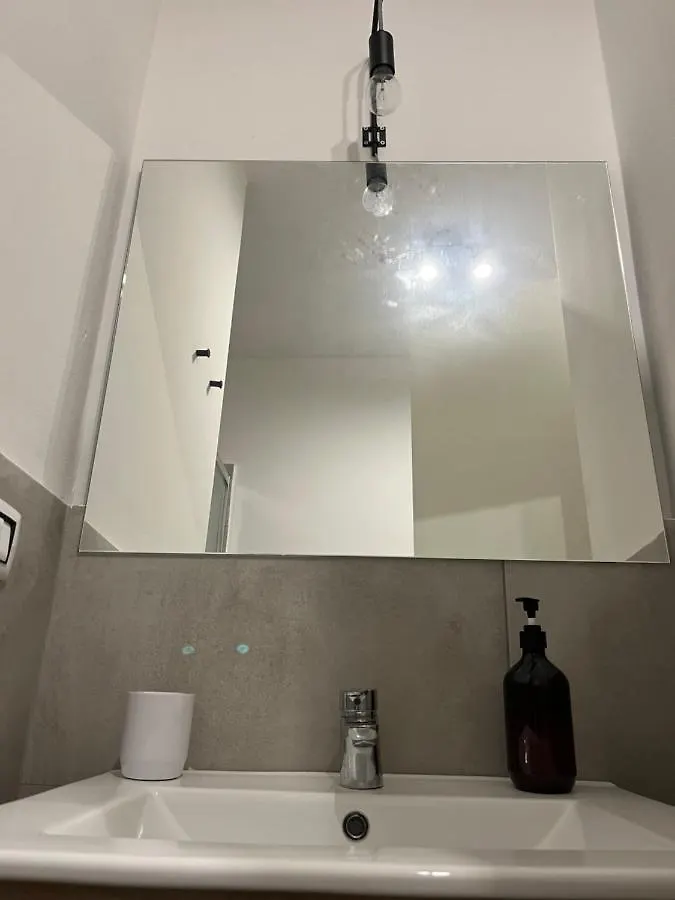 B&B Malnati 3 Urban Living Milanosansiro Mediolan